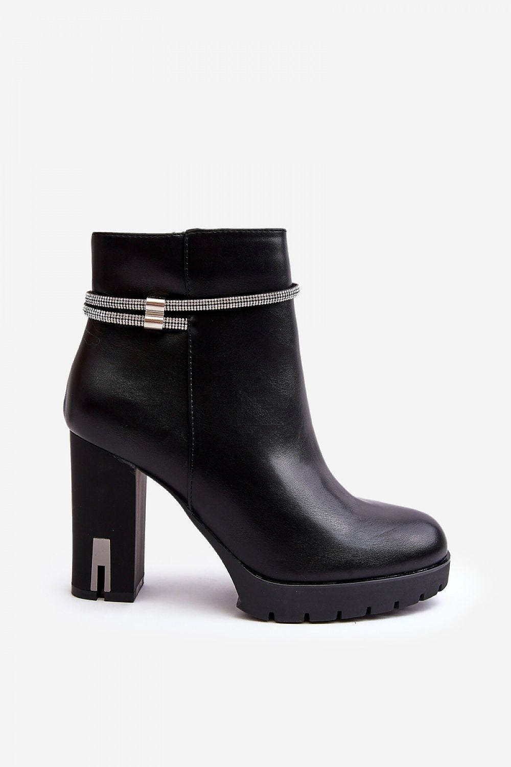 Stiefeletten mit Absatz Step in style