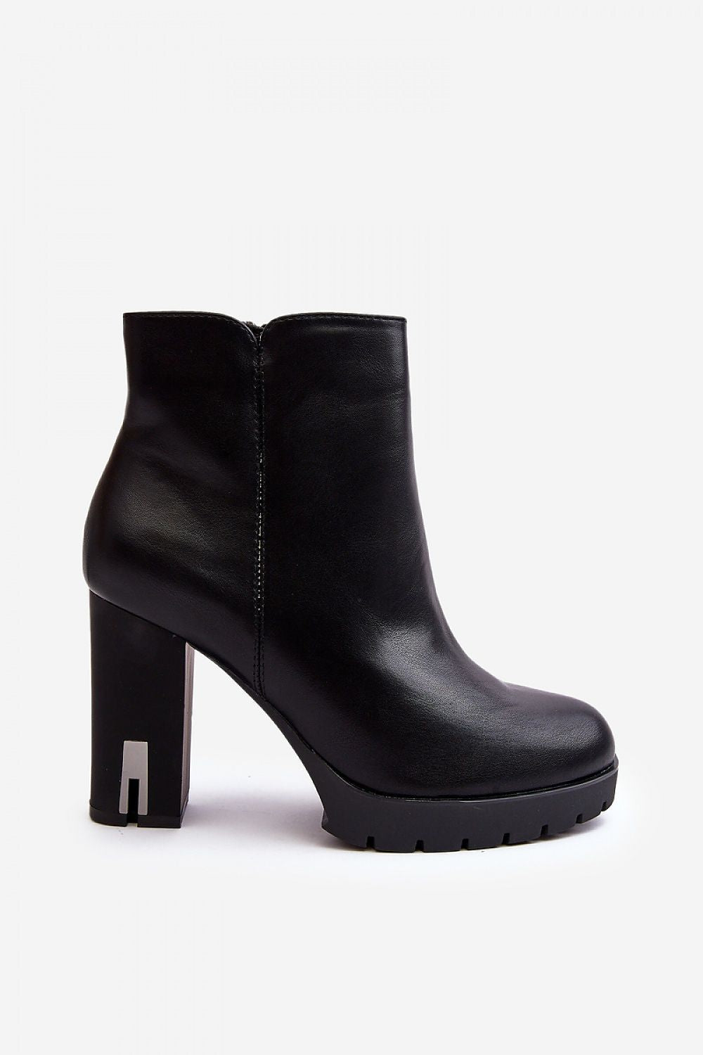 Stiefeletten mit Absatz Step in style