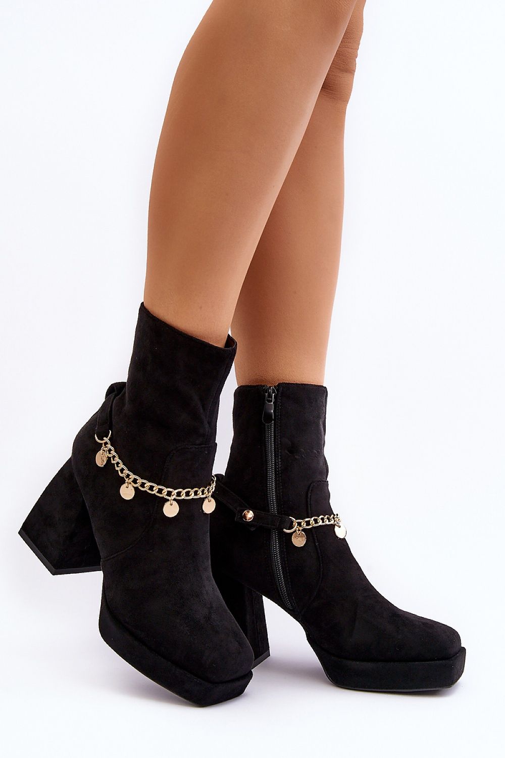 Stiefeletten mit Absatz Step in style
