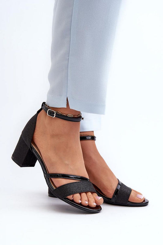 Sandalen mit Absatz Step in style