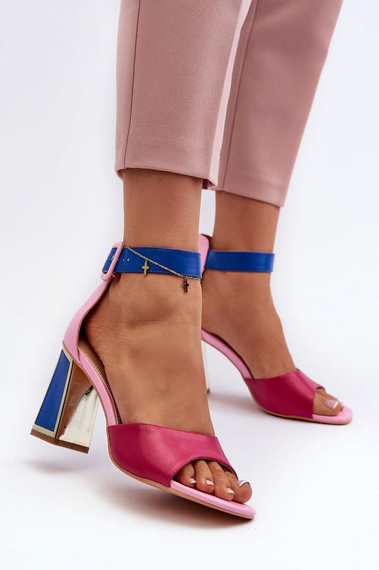 Sandalen mit Absatz Step in style