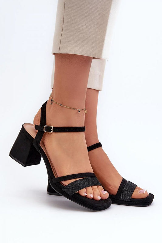 Sandalen mit Absatz Step in style