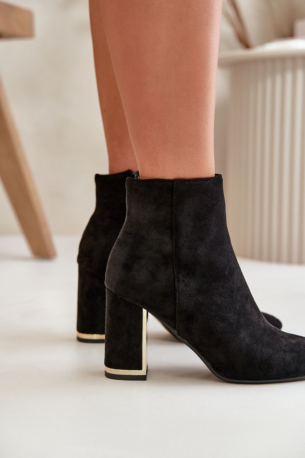 Stiefeletten mit Absatz Step in style