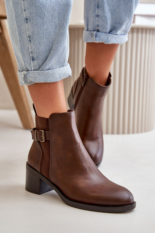Stiefeletten mit Absatz Step in style