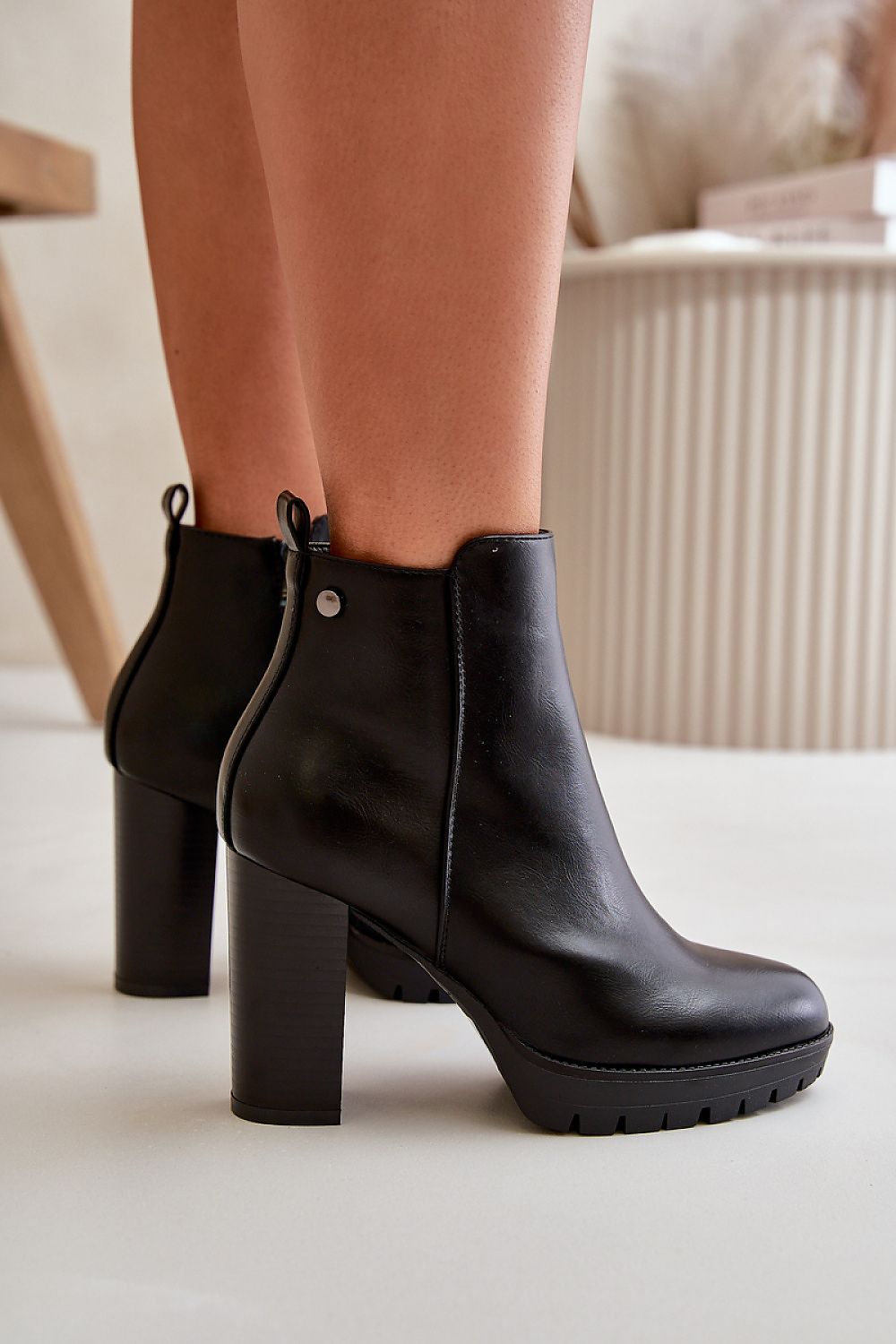 Stiefeletten mit Absatz Step in style
