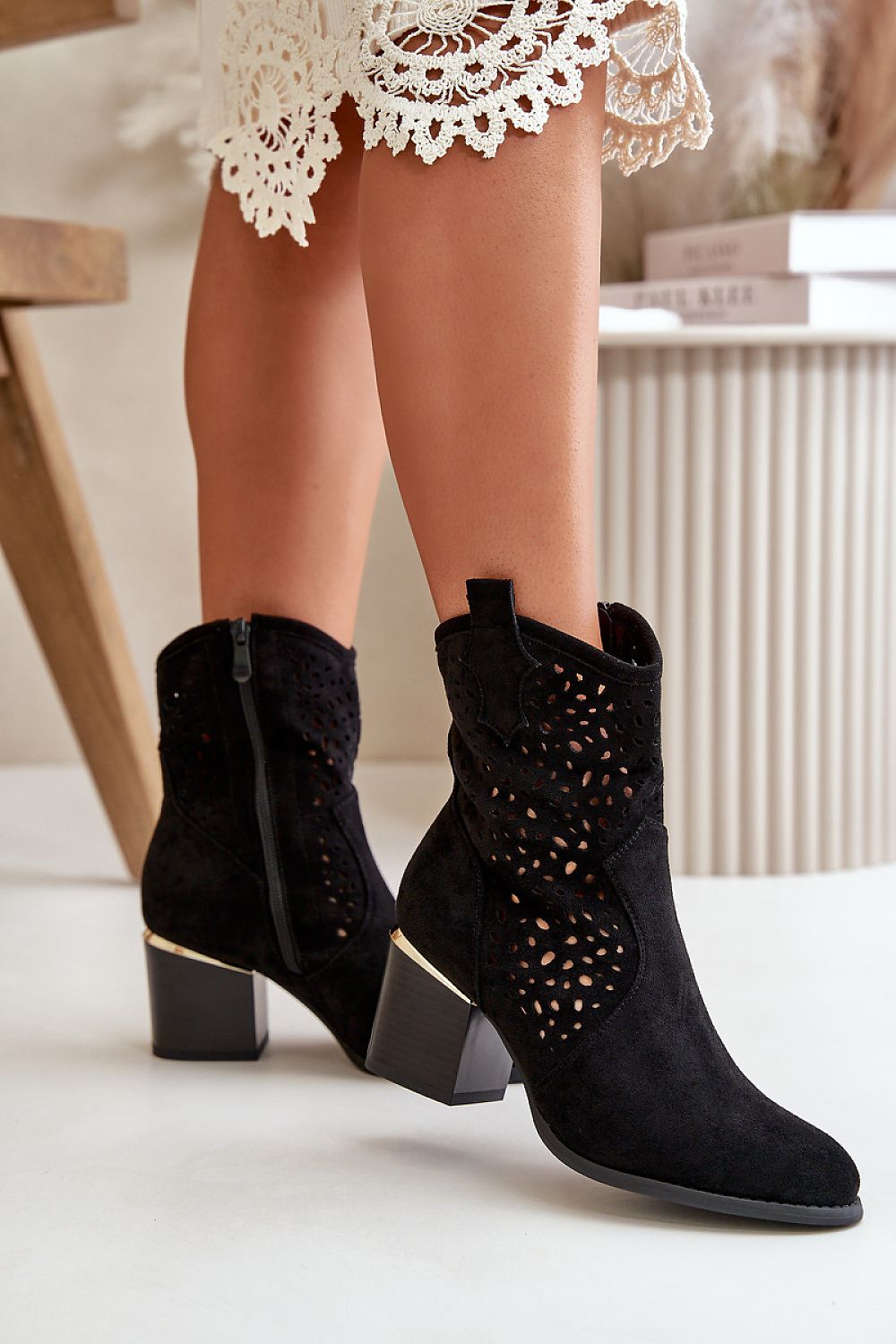 Stiefeletten mit Absatz Step in style
