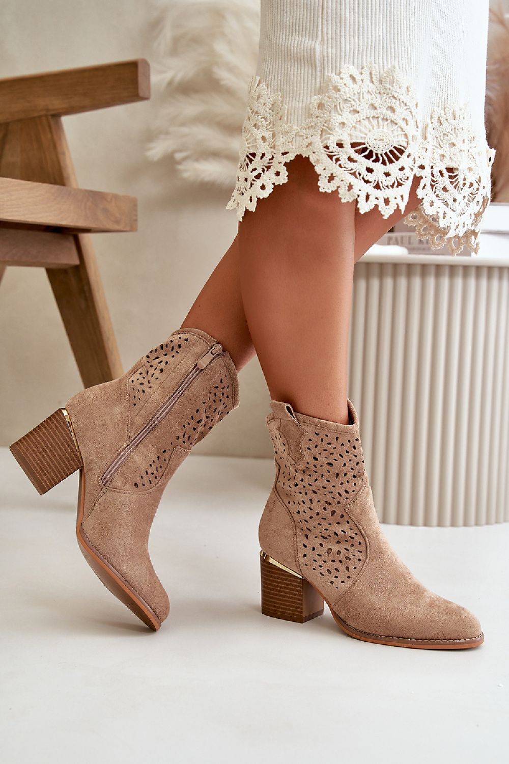 Stiefeletten mit Absatz Step in style