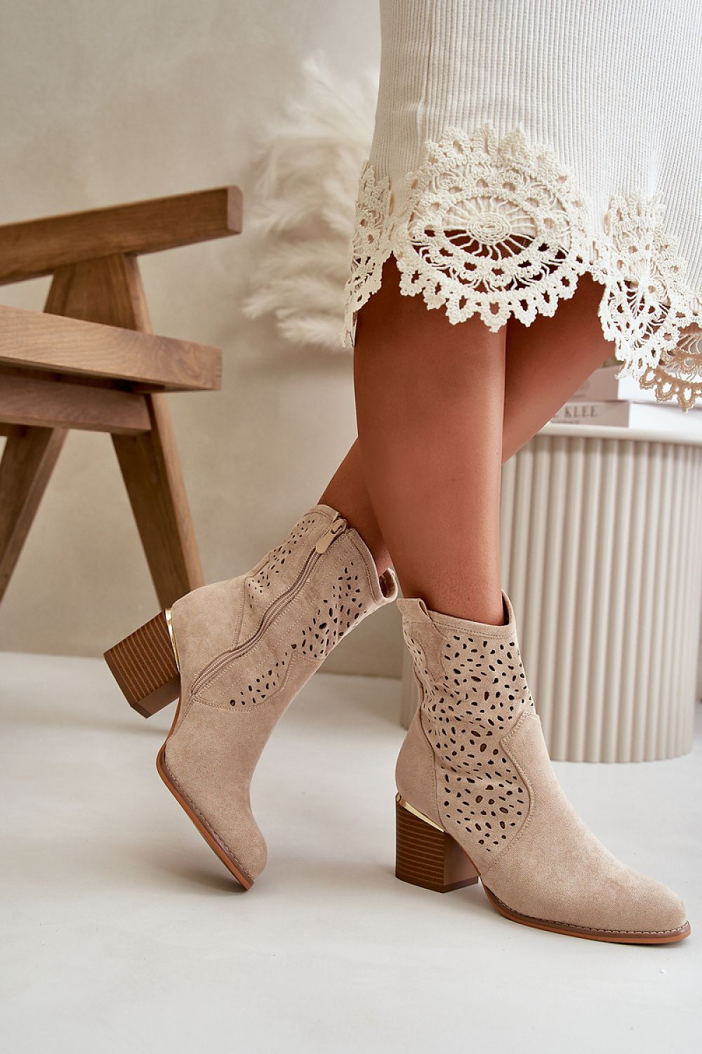 Stiefeletten mit Absatz Step in style