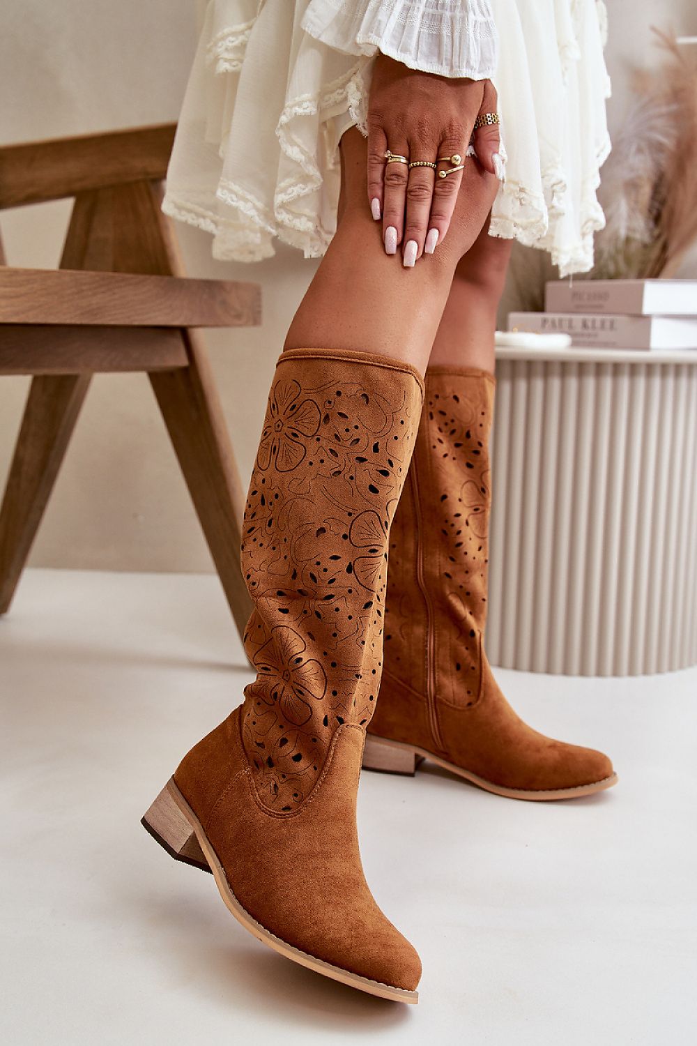 Durchbrochen Stiefel Step in style