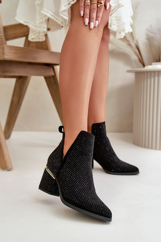 Stiefeletten mit Absatz Step in style