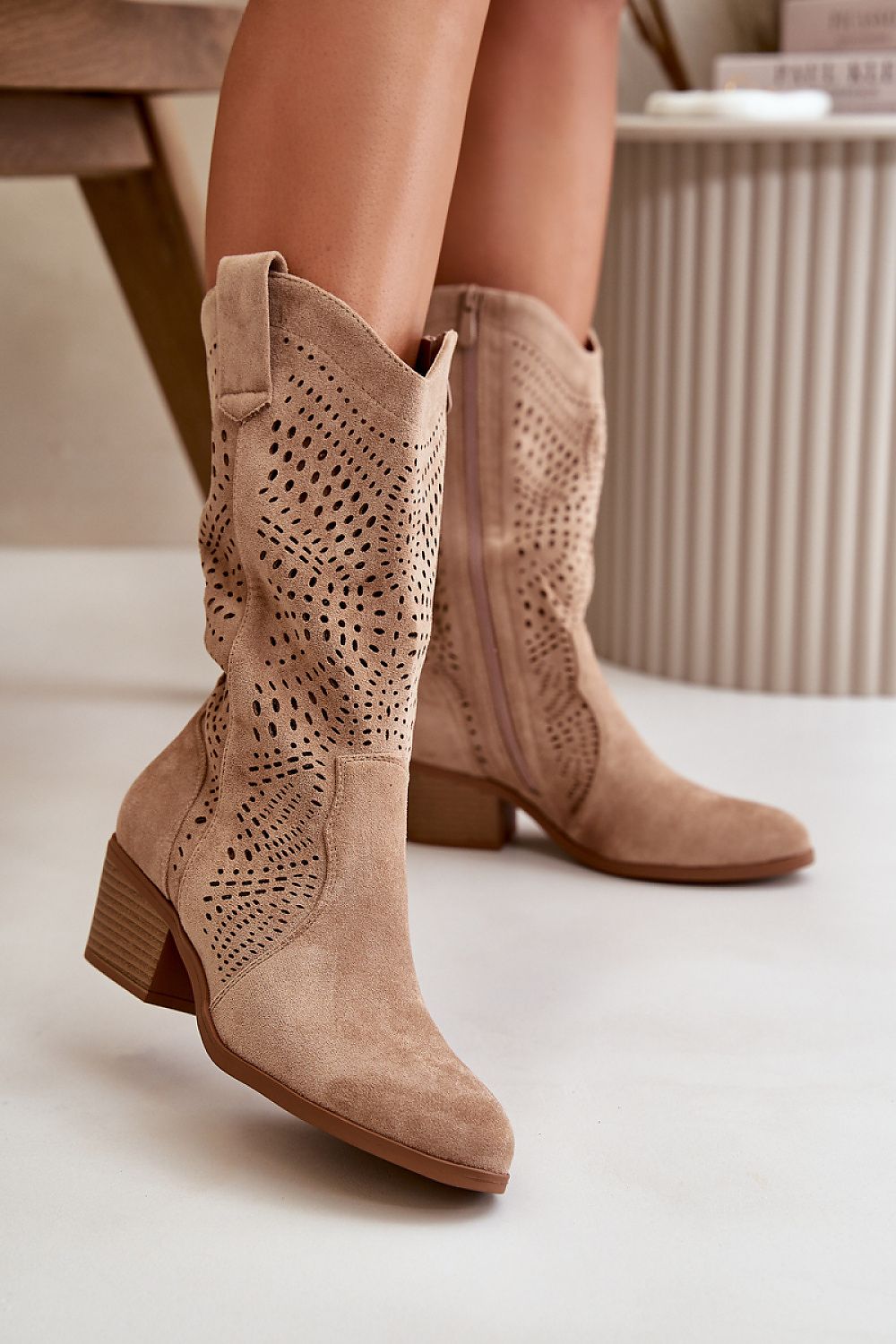 Stiefeletten mit Absatz Step in style