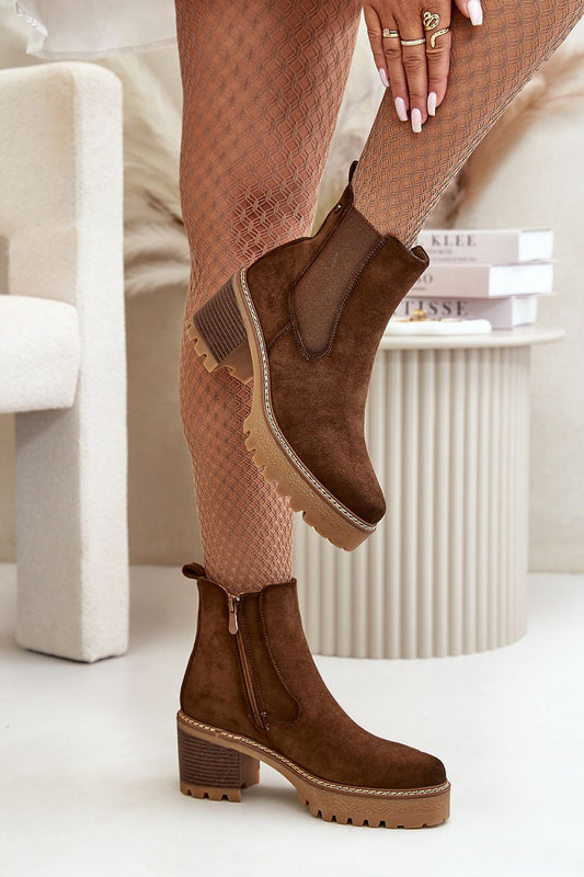 Stiefeletten mit Absatz Step in style