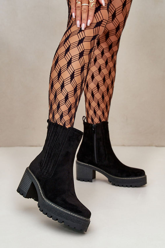 Stiefeletten mit Absatz Step in style