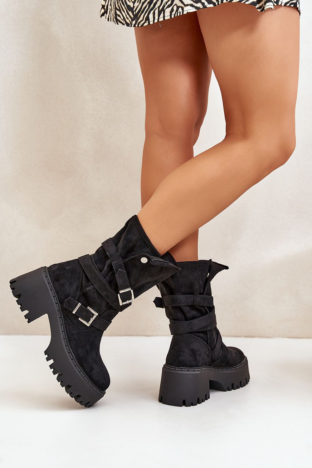 Stiefeletten mit Absatz Step in style