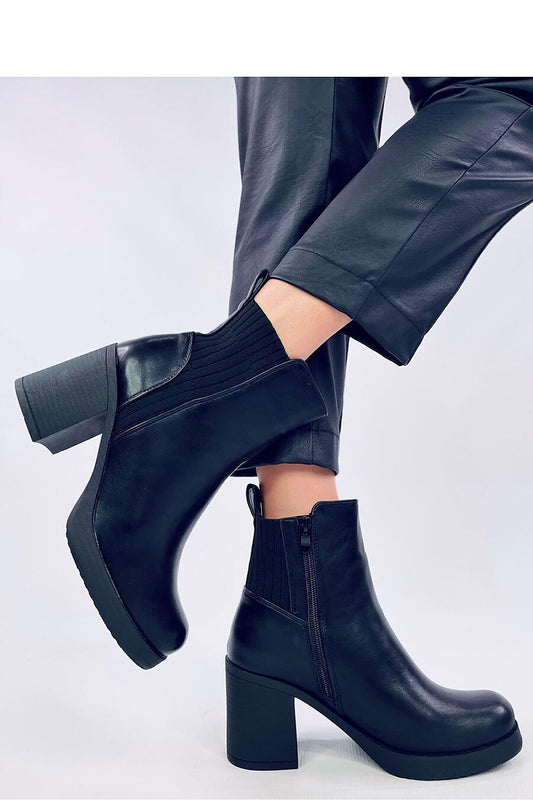 Stiefeletten mit Absatz Inello
