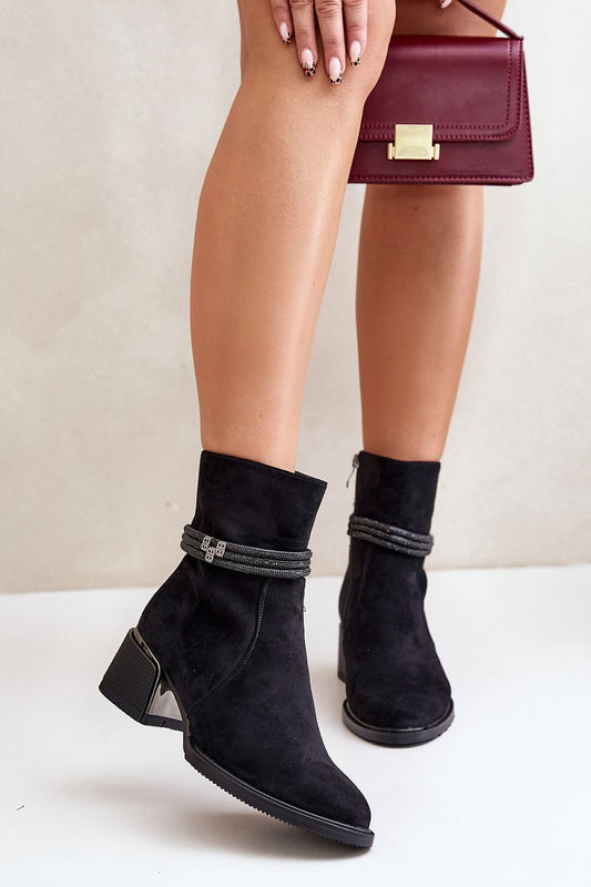 Stiefeletten mit Absatz Step in style