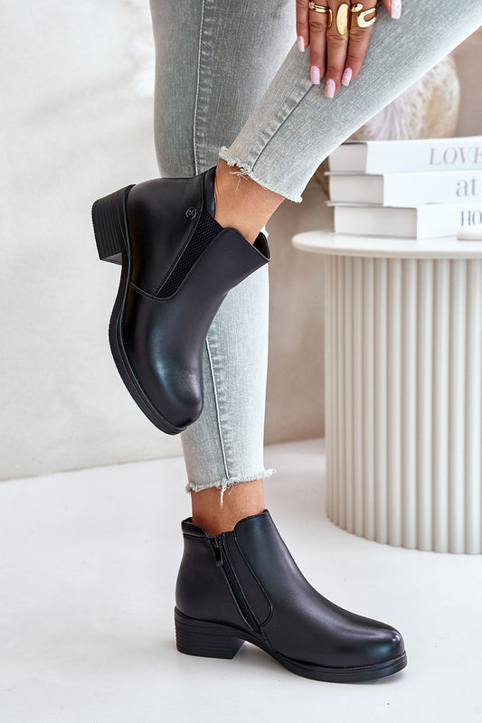Stiefeletten mit Absatz Step in style