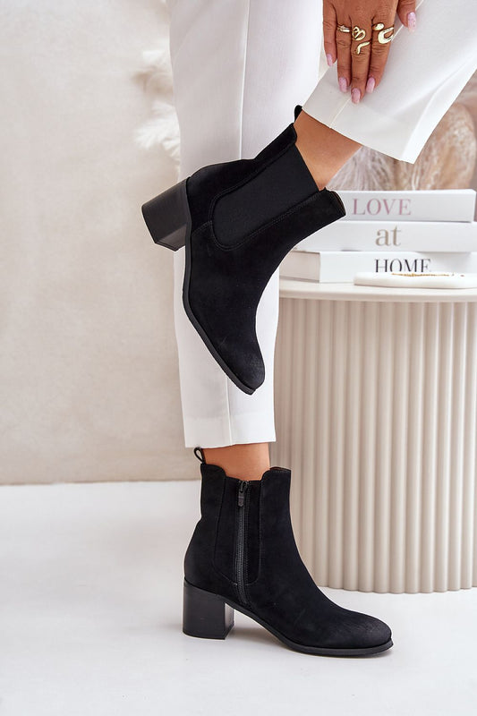 Stiefeletten mit Absatz Step in style