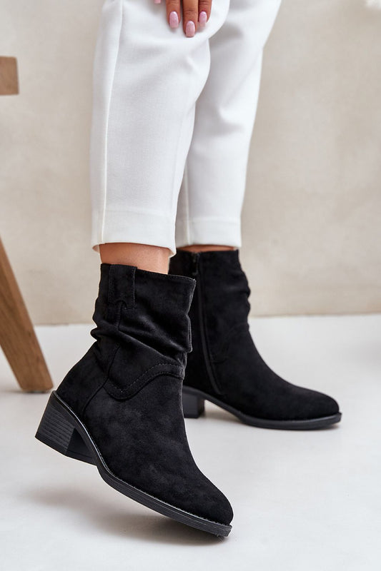 Stiefeletten mit Absatz Step in style