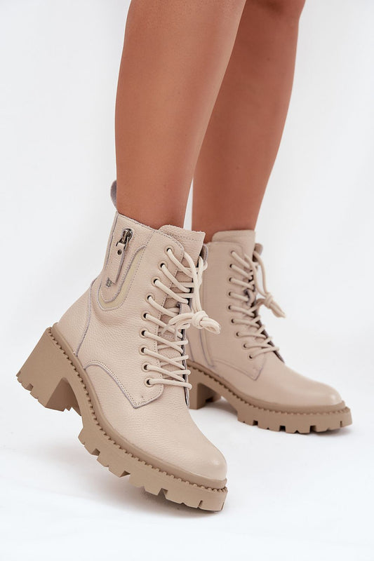  Boot model 216826 Step in style 