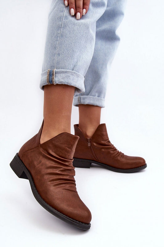 Stiefeletten mit Absatz Step in style